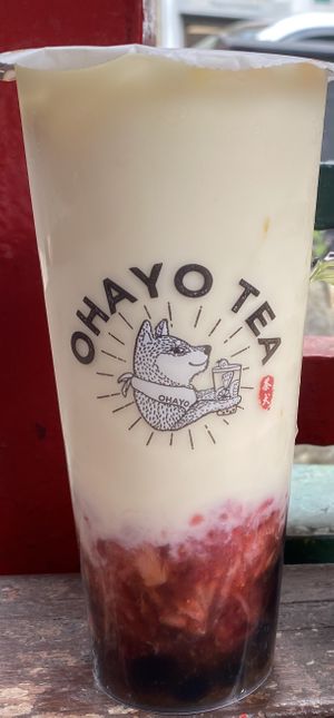 Strawberry tapioca soy milk tea 🍓🧋  at Ohayo Tea in Manchester