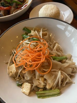 Pattaya broad noodles and tofu  at Amazing Thai in Princeton
