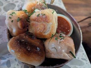 Garlic knots WOWW at Coletta in New York City