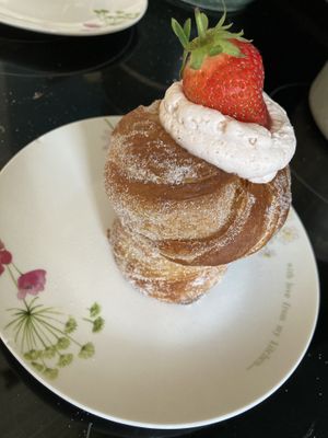 Strawberry and cream Cruffin (or Cronut!)  at Veg'n'lishious in Leeds