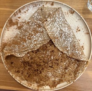 vegan cinnamon crêpe!  at Palačinka in Prague