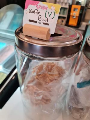 Vegan waffle bowl~ 16/2/22 at Heartbreak Melts in Northeast Singapore