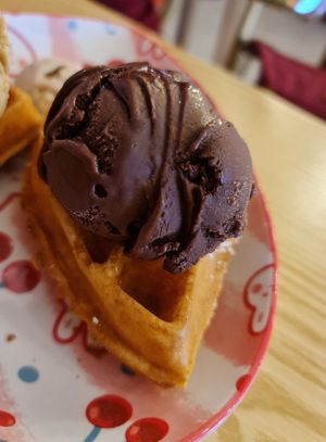 HBM Chocolate Close up ~ 10/3/22 at Heartbreak Melts in Northeast Singapore