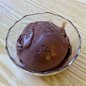 HBM Chocolate Ice-Cream at Heartbreak Melts in Northeast Singapore