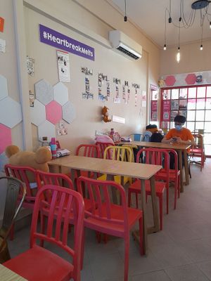  at Heartbreak Melts in Northeast Singapore