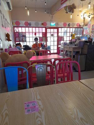  at Heartbreak Melts in Northeast Singapore