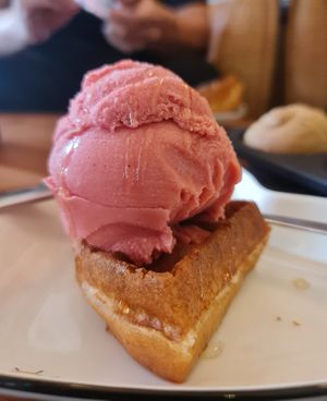 Strawberry ~ 30/4/23 at Heartbreak Melts in Northeast Singapore