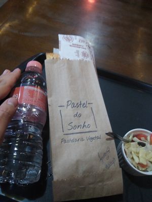 24 com pastel e vinagrete(500ml para comparação )em total, sai muito satisfeito! at Um Sonho de Coxinha (Cantina Vegana) in Sao Paulo