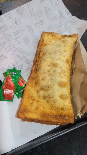 Pastel with soy granules, cabbage, carrots and teriyaki sauce at Um Sonho de Coxinha (Cantina Vegana) in Sao Paulo