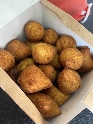 Coxinha mixed   at Um Sonho de Coxinha (Cantina Vegana) in Sao Paulo