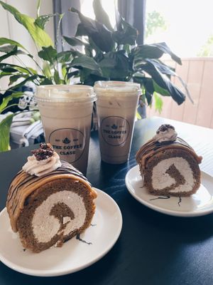 Vegan pumpkin Swiss roll with pumpkin chai and pumpkin cloud foam tops  at The Coffee Class in Las Vegas