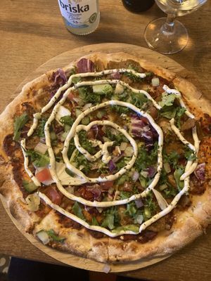 kebab pizza  at Veganska Ölbaren in Stockholm