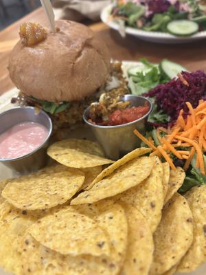 Burger Nusrat vegan  at Cafe Cambio in Chicoutimi