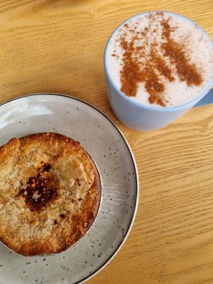 GF satay veggie pie & sticky chai at Little No Bones in Byron Bay