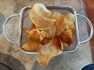 Complimentary potato chips at Nikkei in Metro Manila