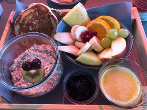 Sweet vegan breakfast   at Fietsen in Stuttgart