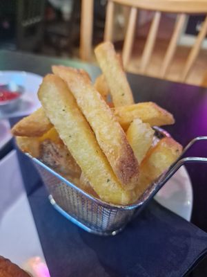  at Klandestine in Basel