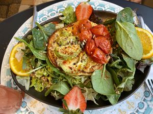 Green Brunch main course  at Tabuas in Sintra