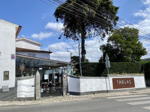 Parking close by  at Tabuas in Sintra
