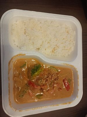 Erdnusscurry (rot) at Green Thai in Neu-isenburg