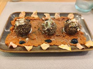 Albóndigas at Greens 42 in Alicante