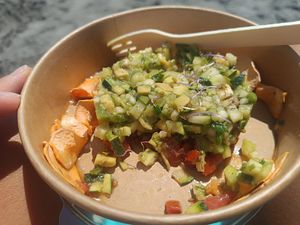 Tartar de aguacate at Greens 42 in Alicante