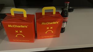 To go boxes  at Mr.Charlie's - Los-Angeles in Los Angeles