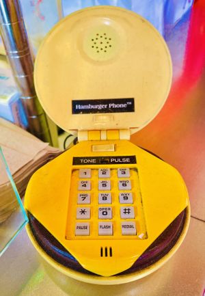 🍔 ☎️✨  at Mr.Charlie's - Los-Angeles in Los Angeles