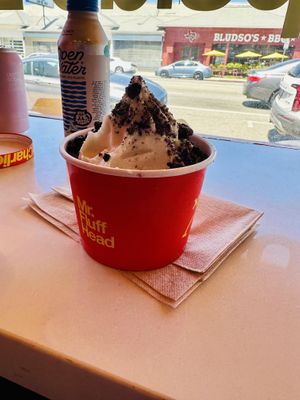 Mr. FluffHead  at Mr.Charlie's - Los-Angeles in Los Angeles