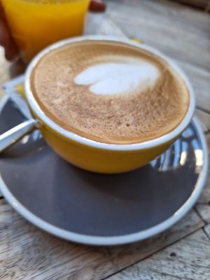 Flat white with almond milk at Amélia Lisboa in Lisbon