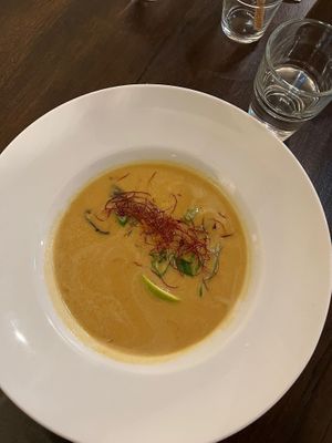 Tom kha gai  at Tisch in Vienna