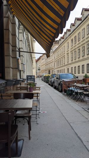 Outside seating / schanigarten at Tisch in Vienna