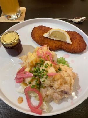 Schnitzel   at Tisch in Vienna