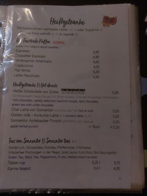 Hot drinks (really recommend the hot white choco) at Tisch in Vienna