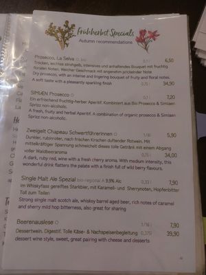 early autumn beverage specials at Tisch in Vienna