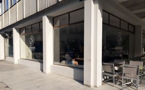 Exterior at Vroom in Geneva