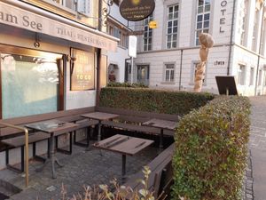 Outdoor seating (might be for bar only) at Gotthärdli am See in Zug