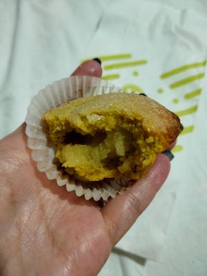 The cream inside it is simply perfect!!! at Martinucci Laboratory in Rome