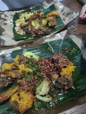 Nasi campur at Minang Vegan in Ubud