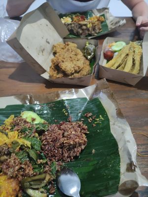 Nasi campur at Minang Vegan in Ubud