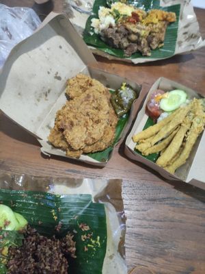 Takeout at Minang Vegan in Ubud
