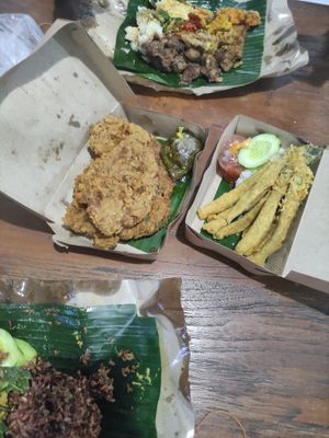 Takeout at Minang Vegan in Ubud
