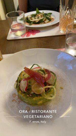 Avocado-Tatar  at ORA in Florence