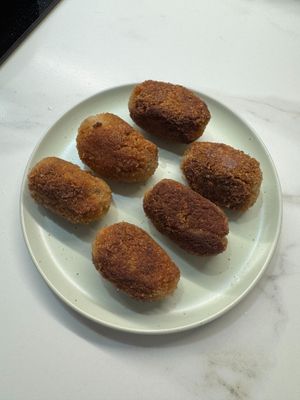 Fried at home at Croquetea in Valencia