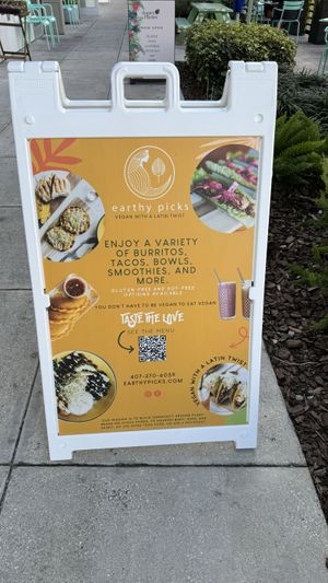 Afuera  at Earthy Picks in Orlando