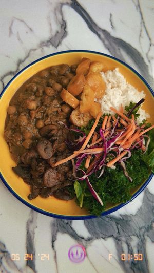 Bowl  at Earthy Picks in Orlando