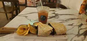  at Earthy Picks in Orlando