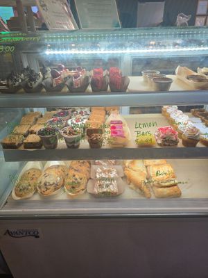  at Earthy Picks in Orlando