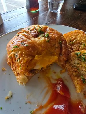  at Earthy Picks in Orlando