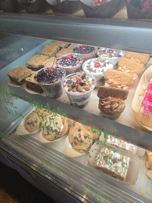  at Earthy Picks in Orlando